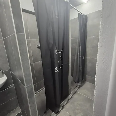 Hostel Stanica *