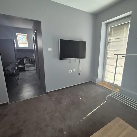 호스텔 Stanica 프리에비드자